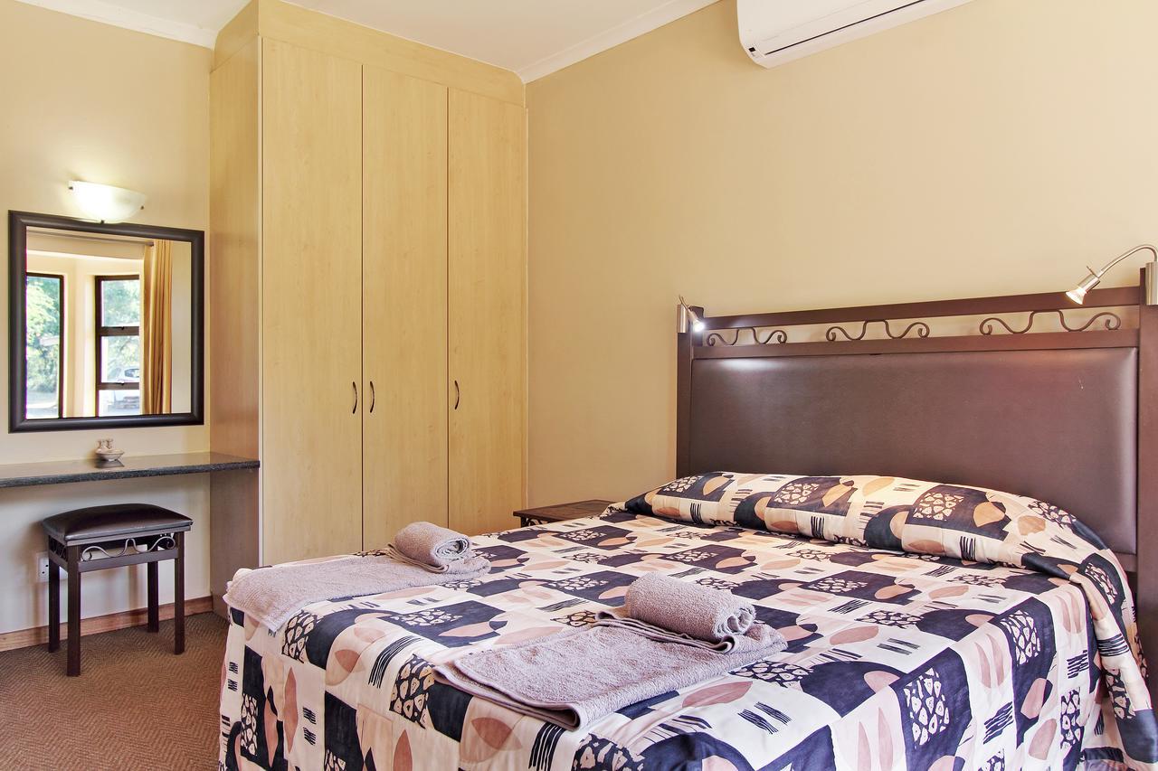 Monateng Safari Lodge Wallmannstal Экстерьер фото