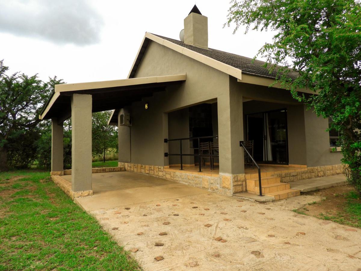 Monateng Safari Lodge Wallmannstal Экстерьер фото